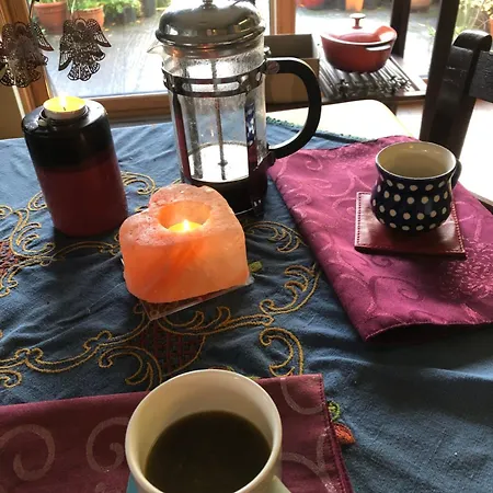 Bed & Breakfast Cosy Burren Home-away-from-home *